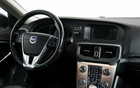 Volvo V40 Cross Country I, 2013 год, 1 280 000 рублей, 21 фотография