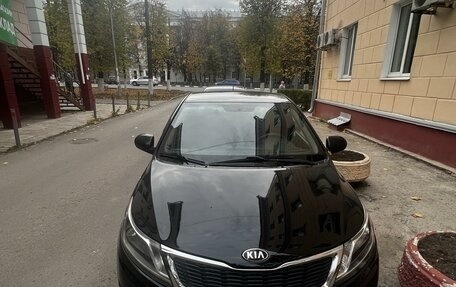 KIA Rio III рестайлинг, 2014 год, 650 000 рублей, 2 фотография