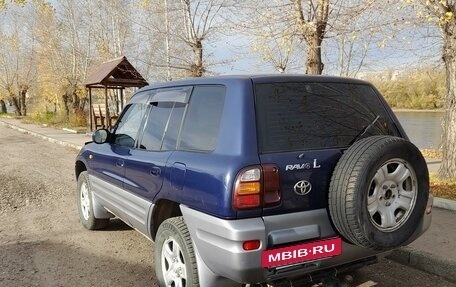 Toyota RAV4, 1997 год, 590 000 рублей, 2 фотография