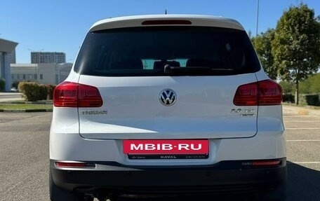 Volkswagen Tiguan I, 2011 год, 1 950 000 рублей, 2 фотография