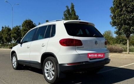 Volkswagen Tiguan I, 2011 год, 1 950 000 рублей, 9 фотография