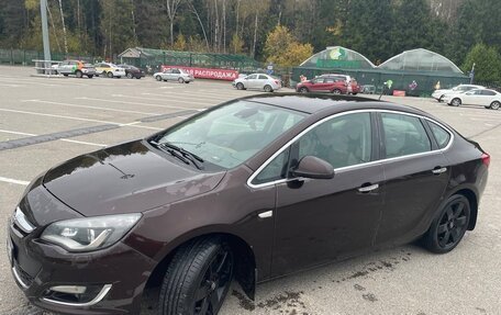 Opel Astra J, 2014 год, 910 000 рублей, 7 фотография