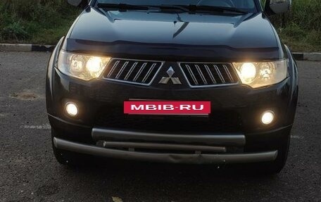 Mitsubishi Pajero Sport II рестайлинг, 2012 год, 2 050 000 рублей, 5 фотография