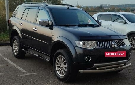 Mitsubishi Pajero Sport II рестайлинг, 2012 год, 2 050 000 рублей, 24 фотография