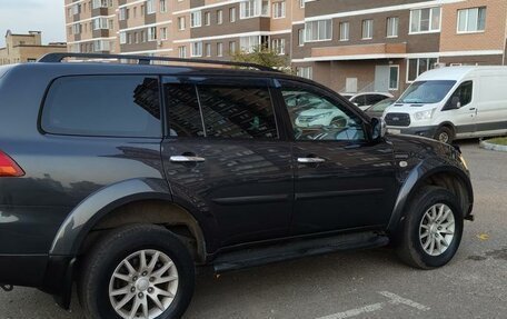 Mitsubishi Pajero Sport II рестайлинг, 2012 год, 2 050 000 рублей, 35 фотография