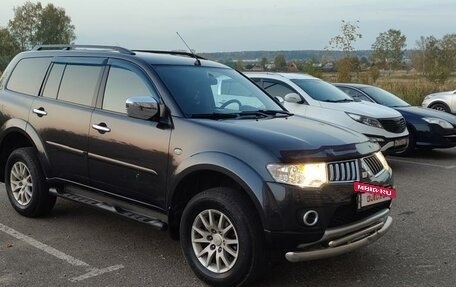 Mitsubishi Pajero Sport II рестайлинг, 2012 год, 2 050 000 рублей, 29 фотография