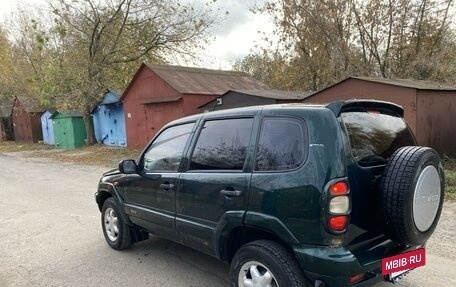 Chevrolet Niva I рестайлинг, 2005 год, 260 000 рублей, 8 фотография