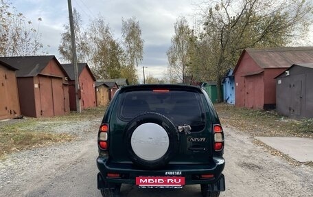 Chevrolet Niva I рестайлинг, 2005 год, 260 000 рублей, 7 фотография