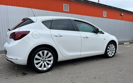 Opel Astra J, 2013 год, 1 100 000 рублей, 4 фотография