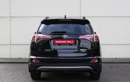 Toyota RAV4, 2018 год, 2 850 000 рублей, 4 фотография