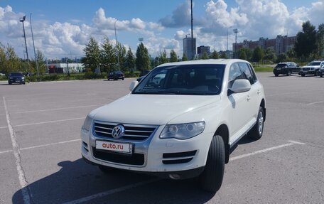 Volkswagen Touareg III, 2008 год, 950 000 рублей, 2 фотография