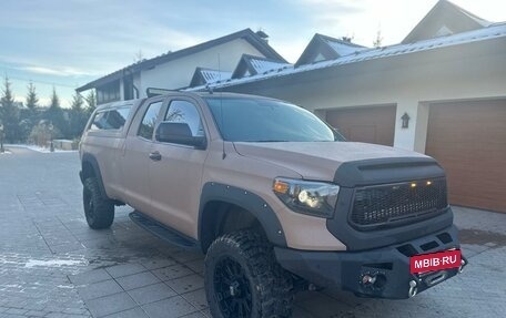 Toyota Tundra II, 2017 год, 12 000 000 рублей, 4 фотография