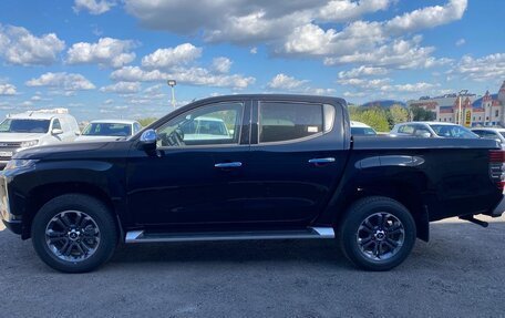 Mitsubishi L200 IV рестайлинг, 2023 год, 4 990 000 рублей, 9 фотография