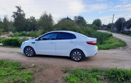 KIA Rio III рестайлинг, 2015 год, 980 000 рублей, 2 фотография