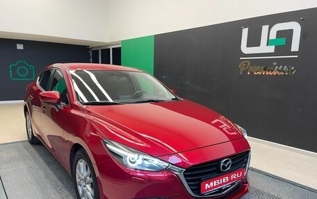 Mazda 3, 2017 год, 1 990 000 рублей, 1 фотография