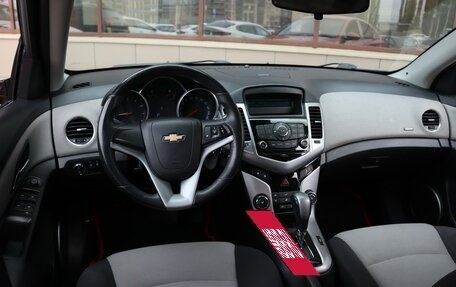 Chevrolet Cruze II, 2012 год, 949 000 рублей, 6 фотография