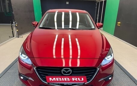 Mazda 3, 2017 год, 1 990 000 рублей, 2 фотография