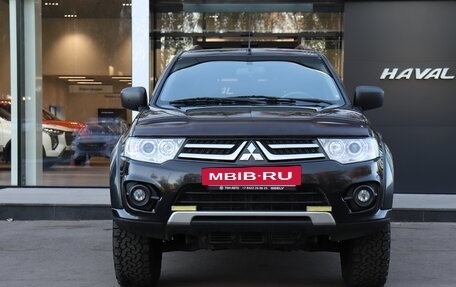 Mitsubishi Pajero Sport II рестайлинг, 2013 год, 2 061 000 рублей, 2 фотография