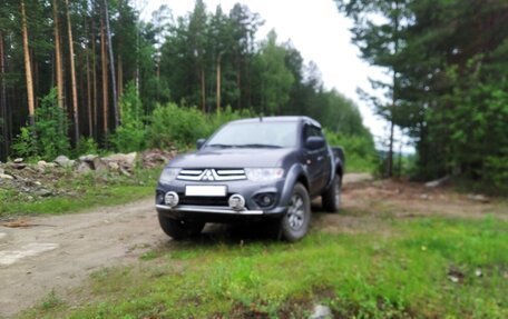 Mitsubishi L200 IV рестайлинг, 2014 год, 1 650 000 рублей, 12 фотография