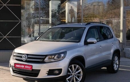 Volkswagen Tiguan II, 2016 год, 1 850 000 рублей, 1 фотография