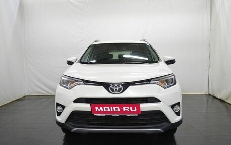 Toyota RAV4, 2017 год, 2 551 000 рублей, 2 фотография