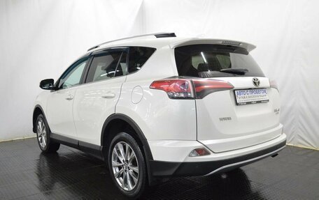 Toyota RAV4, 2017 год, 2 551 000 рублей, 7 фотография