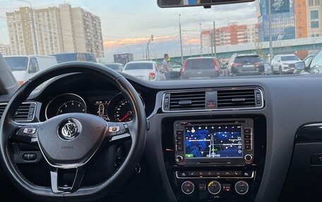 Volkswagen Jetta VI, 2015 год, 1 290 000 рублей, 12 фотография