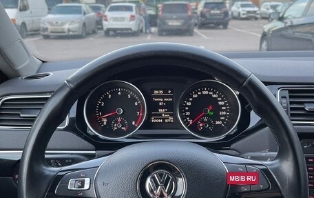 Volkswagen Jetta VI, 2015 год, 1 290 000 рублей, 16 фотография