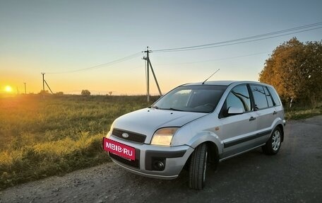 Ford Fusion I, 2006 год, 330 000 рублей, 11 фотография