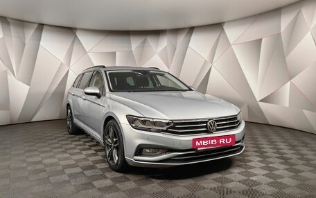 Volkswagen Passat B8 рестайлинг, 2019 год, 2 355 000 рублей, 3 фотография