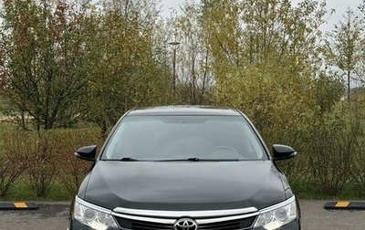 Toyota Camry, 2015 год, 2 300 000 рублей, 1 фотография