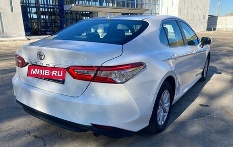 Toyota Camry, 2020 год, 3 050 000 рублей, 6 фотография