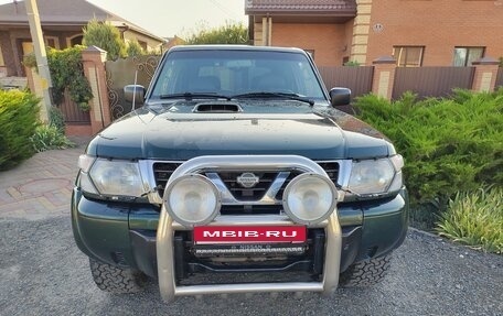 Nissan Patrol, 1998 год, 950 000 рублей, 2 фотография