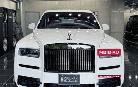 Rolls-Royce Cullinan, 2024 год, 62 500 000 рублей, 2 фотография