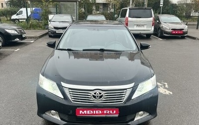 Toyota Camry, 2014 год, 2 075 000 рублей, 1 фотография