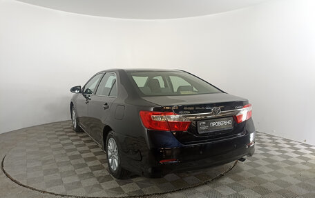 Toyota Camry, 2014 год, 2 058 000 рублей, 7 фотография