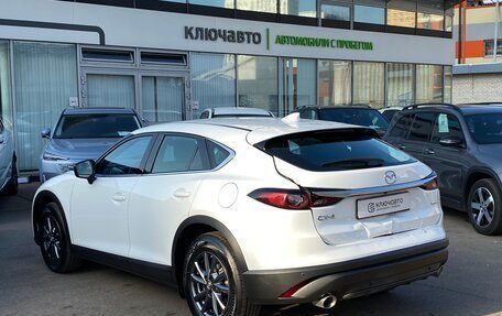 Mazda CX-4, 2022 год, 2 850 000 рублей, 6 фотография