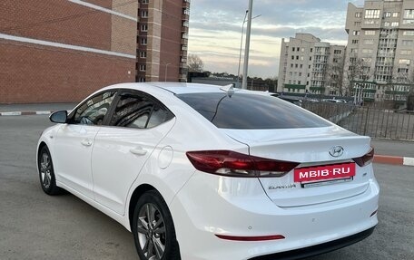 Hyundai Elantra VI рестайлинг, 2018 год, 1 750 000 рублей, 9 фотография