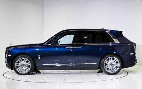 Rolls-Royce Cullinan, 2021 год, 39 250 000 рублей, 3 фотография