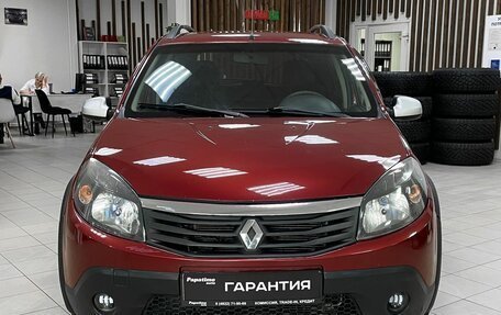 Renault Sandero I, 2012 год, 949 000 рублей, 2 фотография