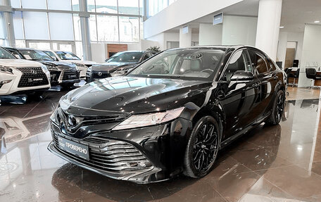 Toyota Camry, 2019 год, 3 779 000 рублей, 1 фотография