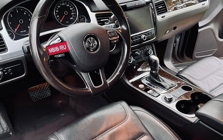 Volkswagen Touareg III, 2014 год, 2 800 000 рублей, 9 фотография