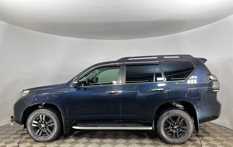 Toyota Land Cruiser Prado 150 рестайлинг 2, 2013 год, 2 849 000 рублей, 8 фотография