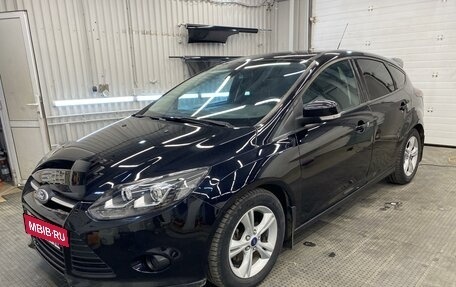 Ford Focus III, 2011 год, 990 000 рублей, 2 фотография