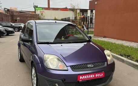 Ford Fiesta, 2006 год, 315 000 рублей, 2 фотография