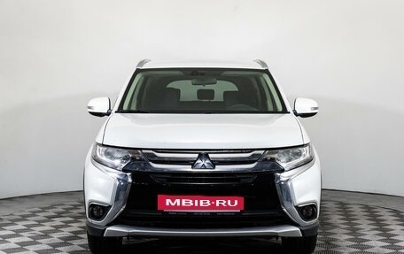 Mitsubishi Outlander III рестайлинг 3, 2017 год, 2 070 000 рублей, 2 фотография