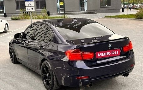 BMW 3 серия, 2013 год, 1 750 000 рублей, 14 фотография