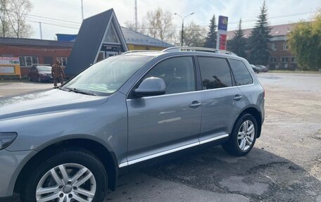 Volkswagen Touareg III, 2008 год, 1 100 000 рублей, 1 фотография