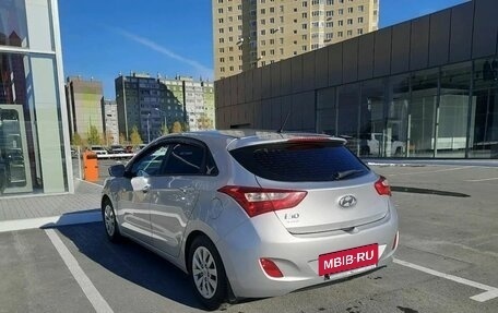 Hyundai i30 II рестайлинг, 2015 год, 1 350 000 рублей, 4 фотография