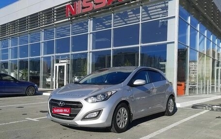 Hyundai i30 II рестайлинг, 2015 год, 1 350 000 рублей, 1 фотография